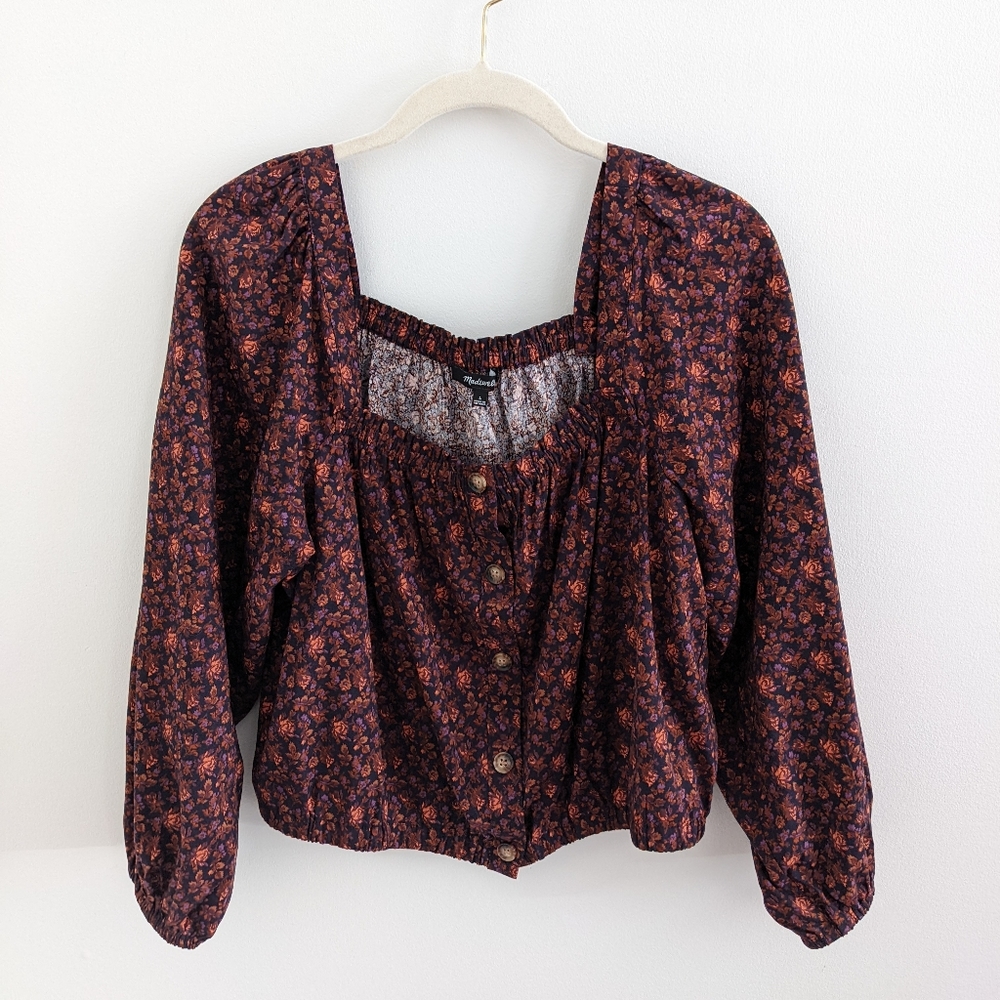 Puff-Sleeve Button-Front Crop Top in Orchard Floral